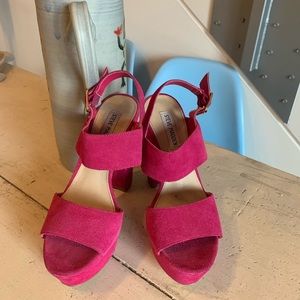 Steve Madden Platform Sandals